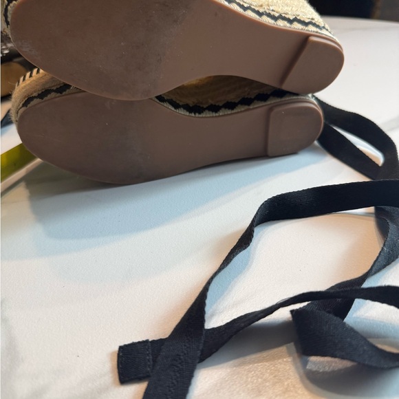 Tory Burch Black and Tan Espadrille Wedges - Picture 5 of 14